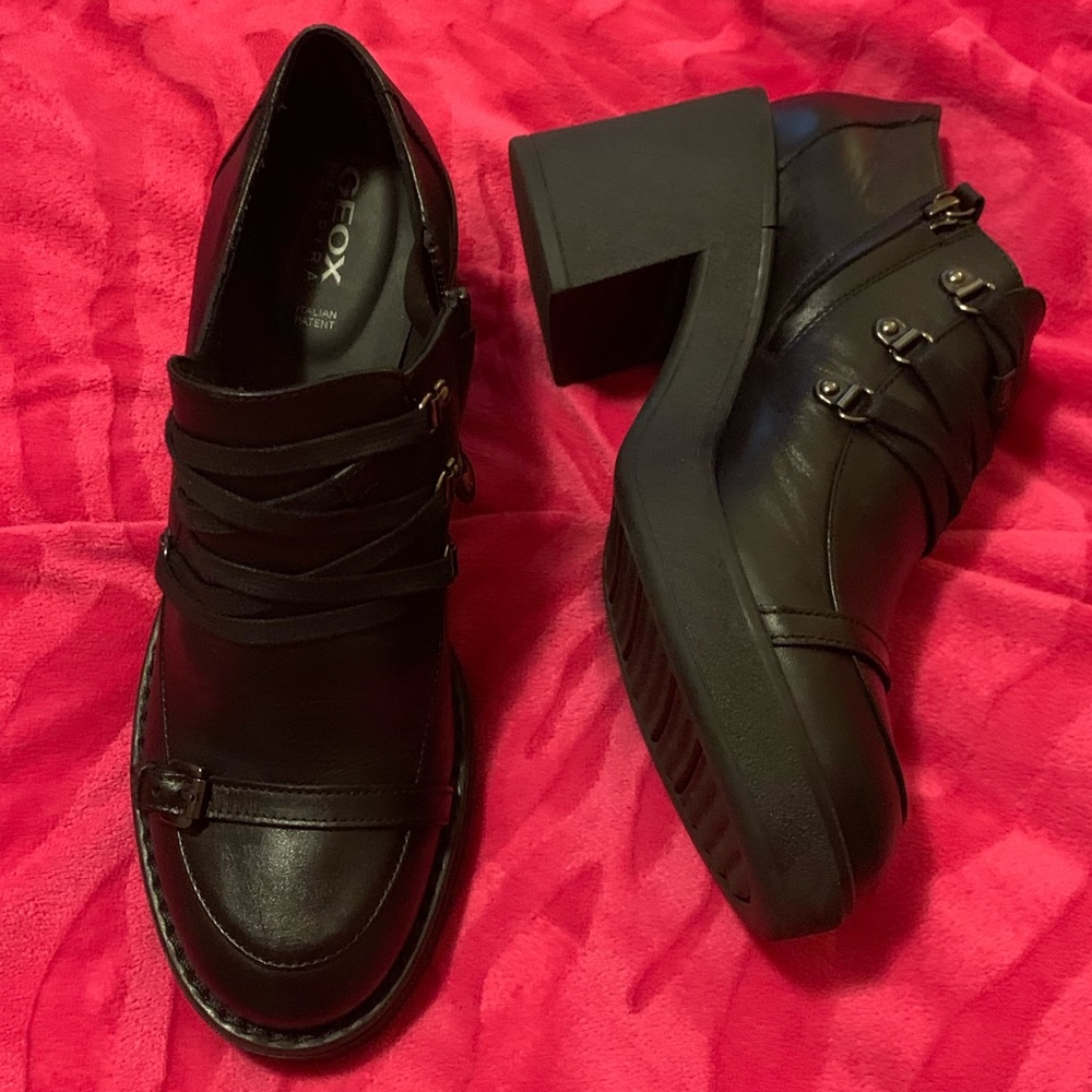New Stylish Geox Black Leather Booties
